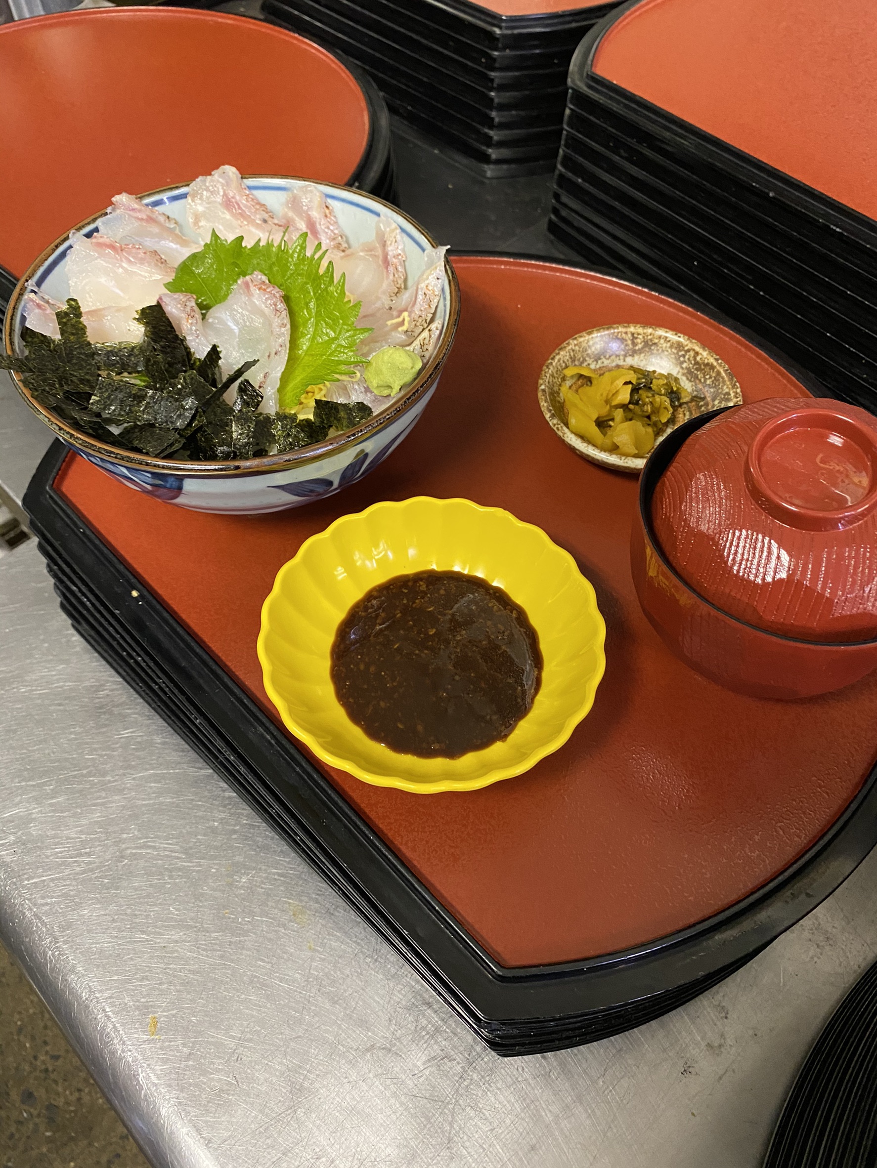 甘鯛一本釣り造りの海鮮丼 海の恵み 食の底力 Japan 公式レシピサイト